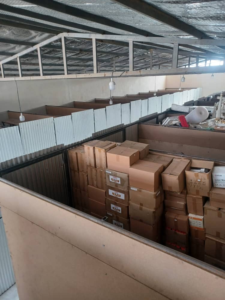 حمل و نقل بار و اثاثیه درخشان به مدیریت حبیبی در غرب تهران